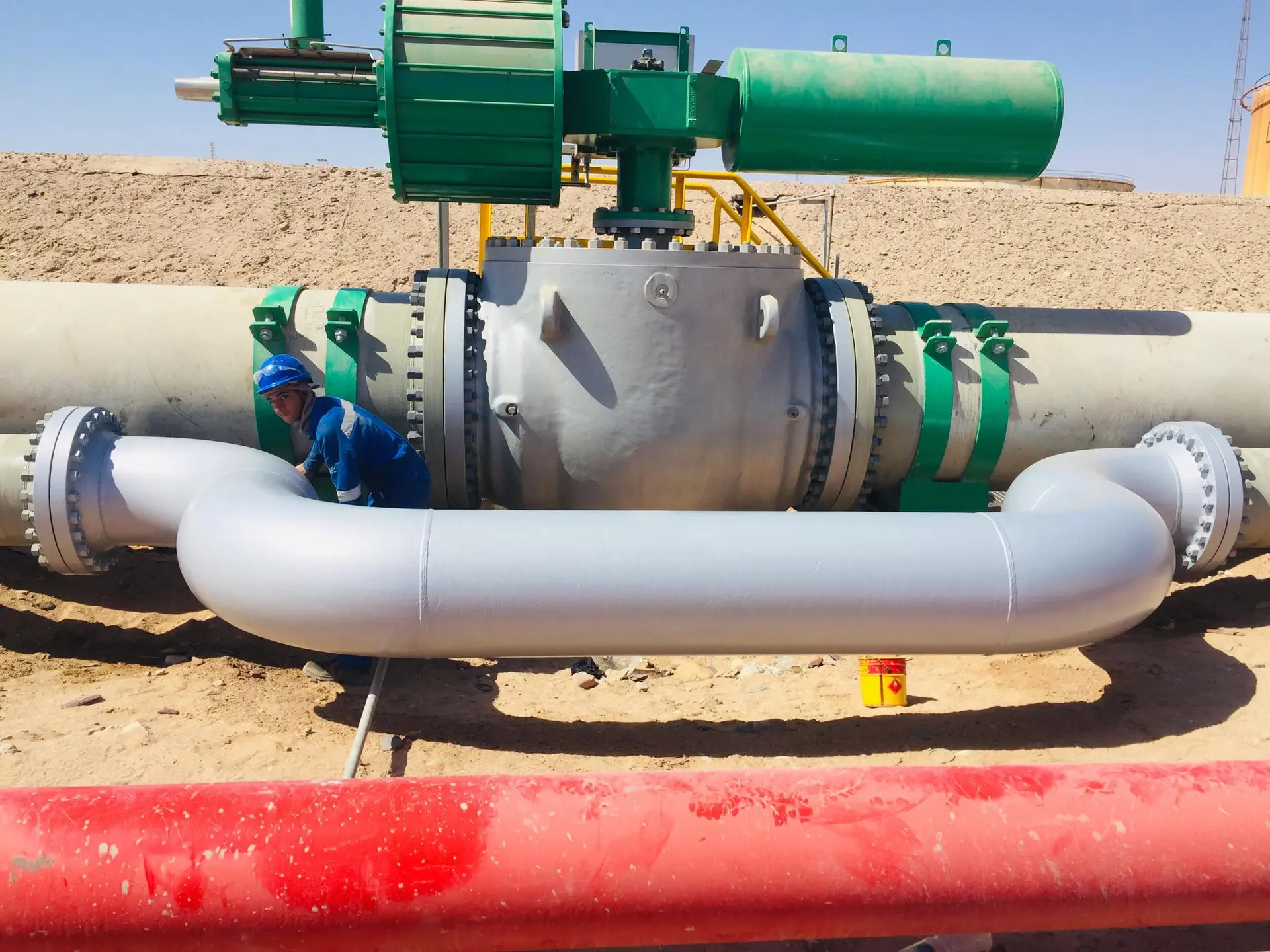 Installed ESD valve with actuator on new pipework